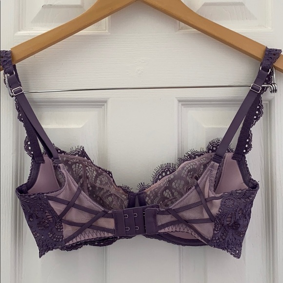 Unlined bra - Picture 2 of 2